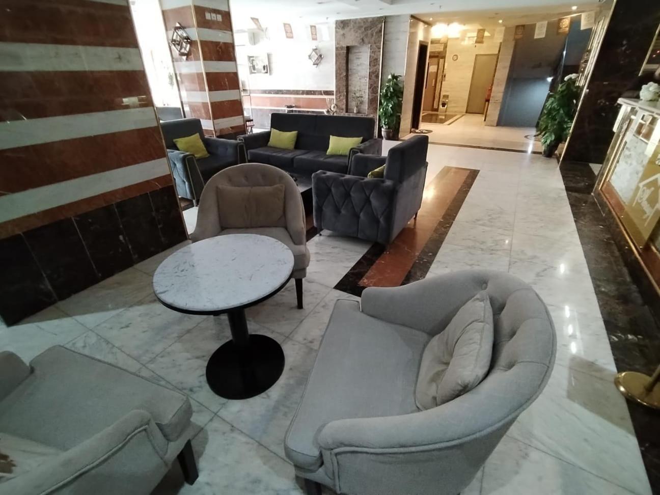 فندق الفرسان المتحدة فرع الفيصلية Aparthotel Jeddah Exterior foto
