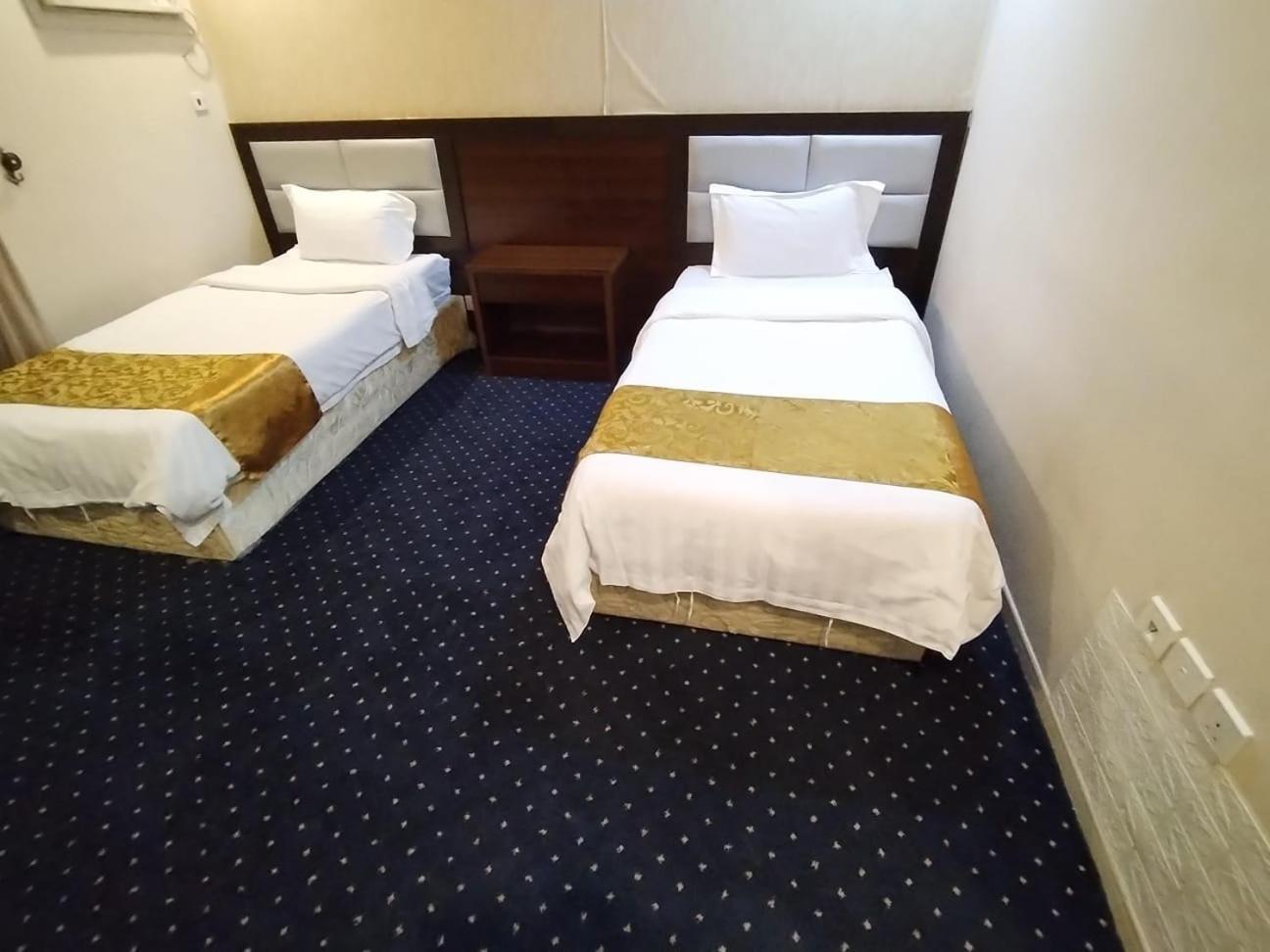 فندق الفرسان المتحدة فرع الفيصلية Aparthotel Jeddah Exterior foto
