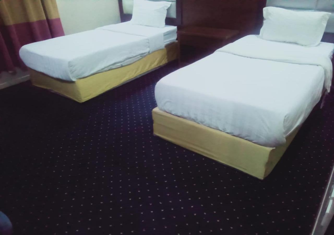 فندق الفرسان المتحدة فرع الفيصلية Aparthotel Jeddah Exterior foto
